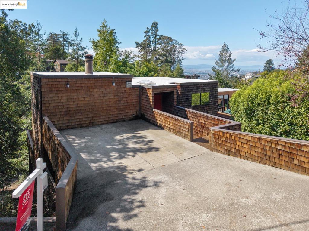 BERKELEY HILLS - Residential