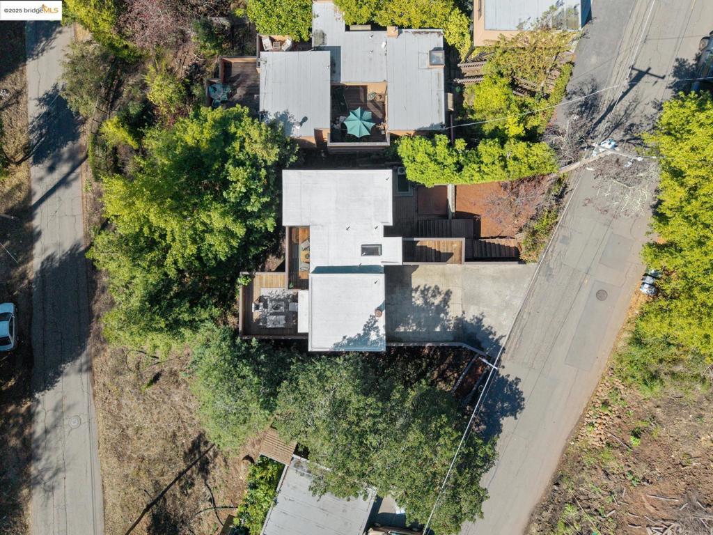 BERKELEY HILLS - Residential