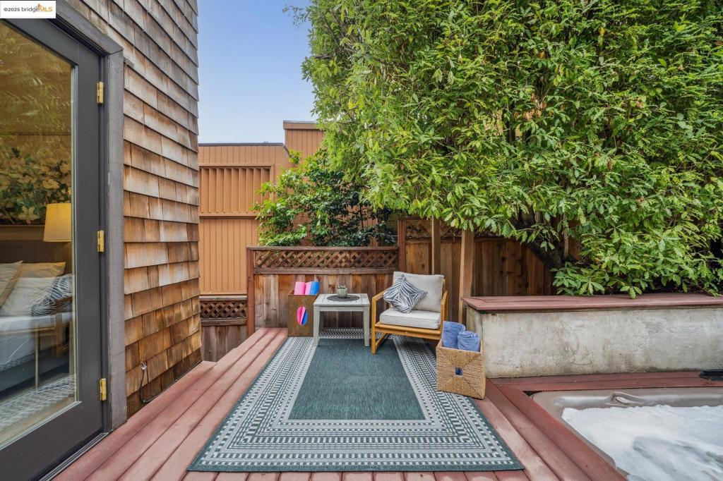 BERKELEY HILLS - Residential