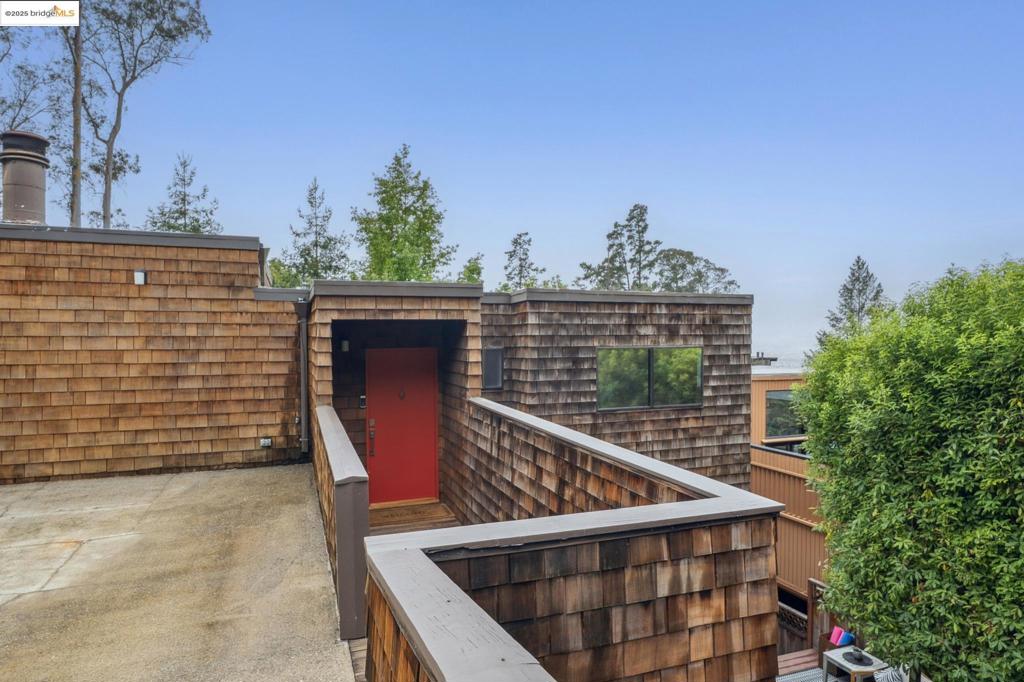 BERKELEY HILLS - Residential