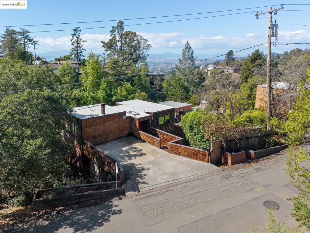 BERKELEY HILLS - Residential