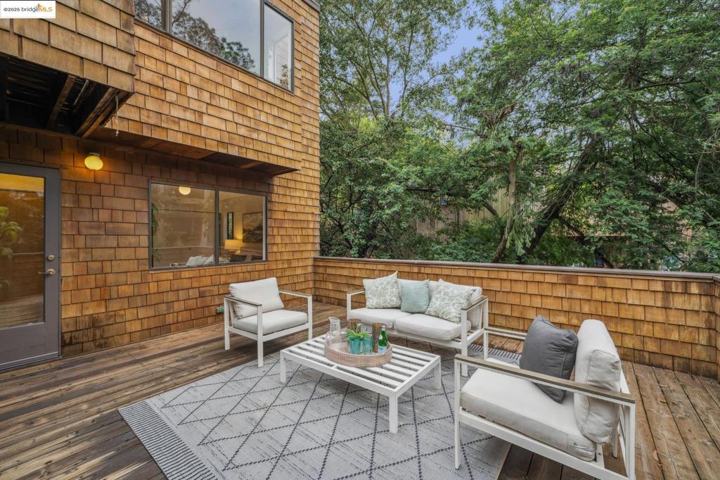 BERKELEY HILLS - Residential