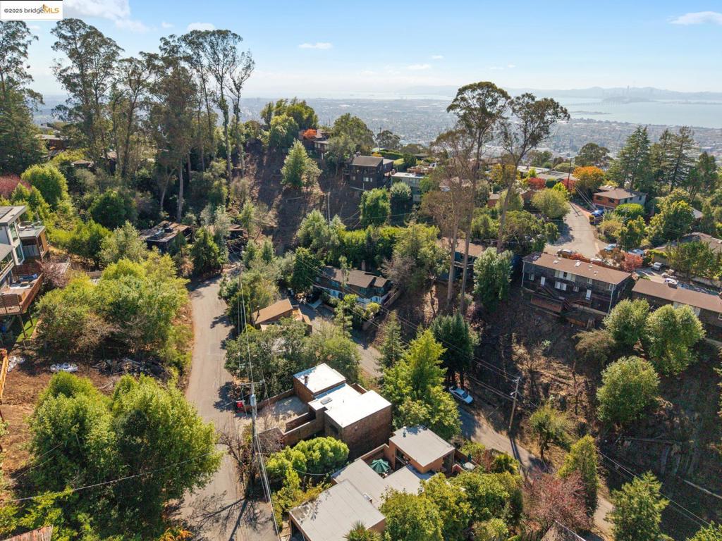 BERKELEY HILLS - Residential