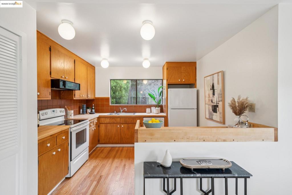 BERKELEY HILLS - Residential