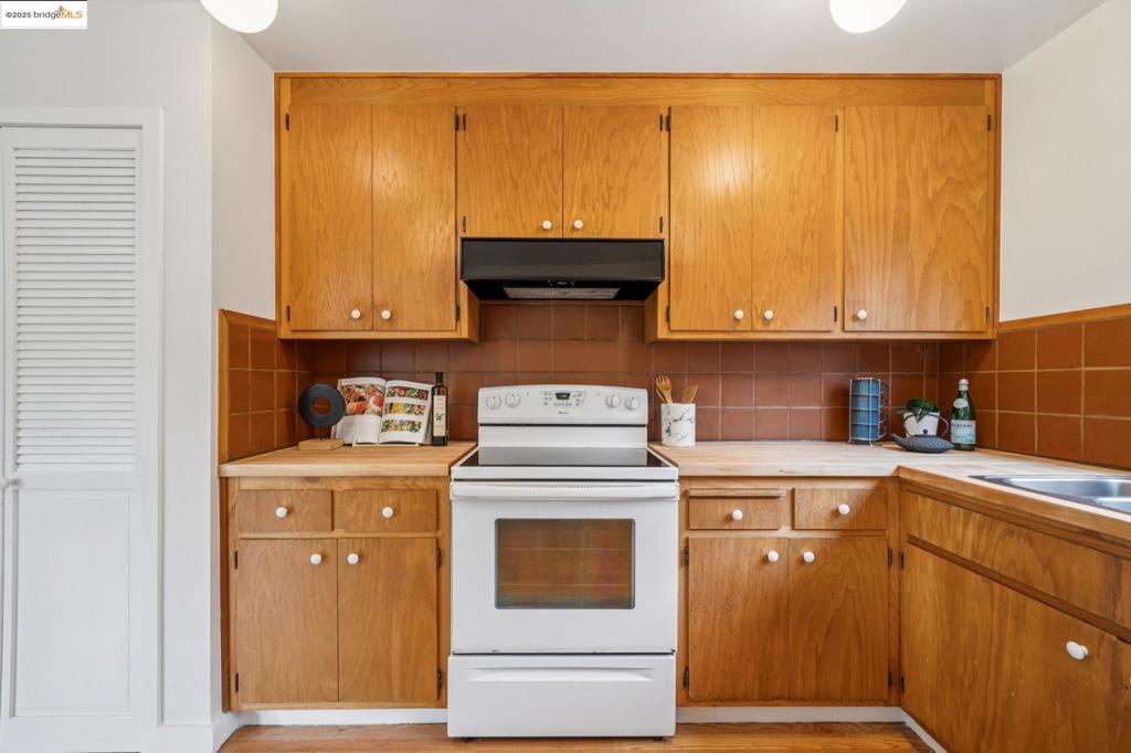 BERKELEY HILLS - Residential