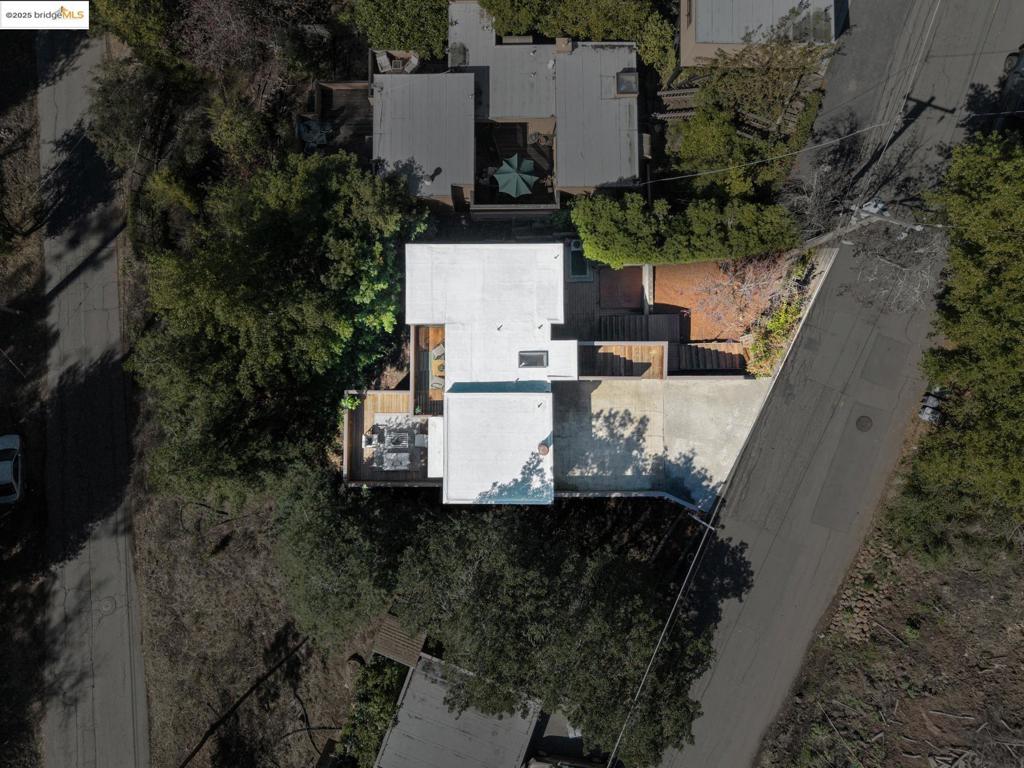 BERKELEY HILLS - Residential
