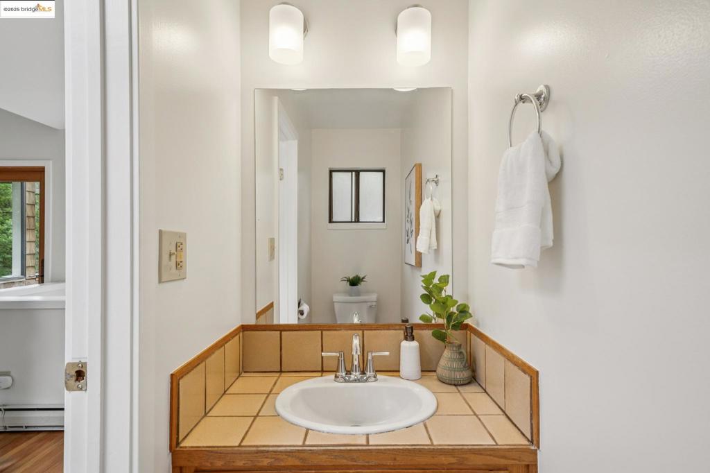 BERKELEY HILLS - Residential