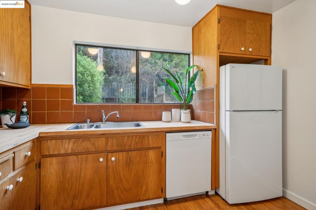 BERKELEY HILLS - Residential