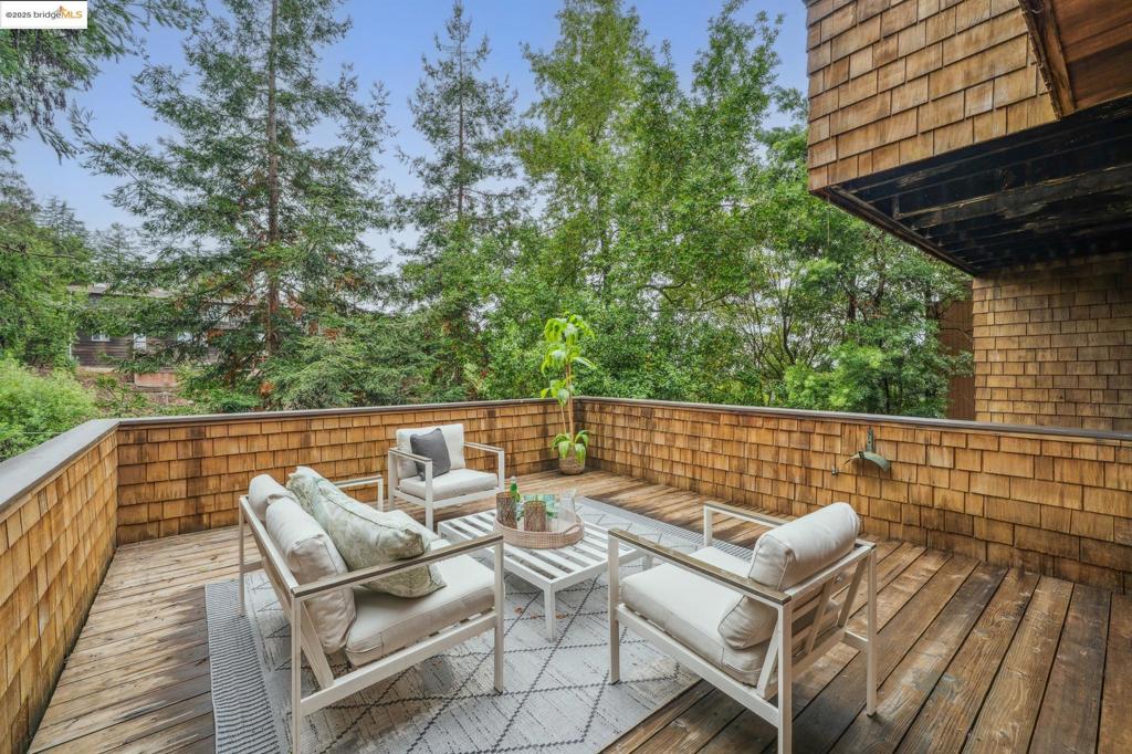 BERKELEY HILLS - Residential