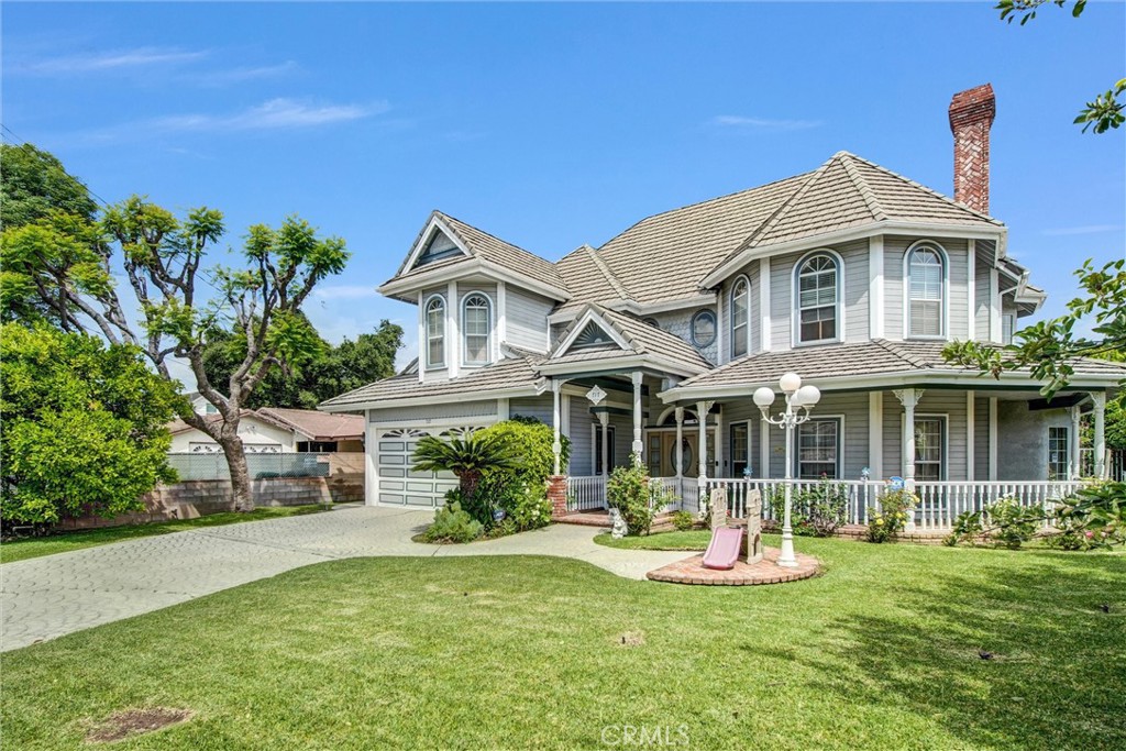 717 E Camino Real