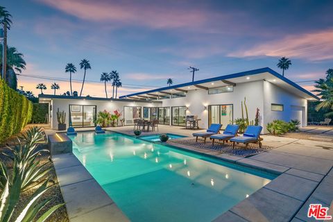Photo of 2070 E Park Drive, Palm Springs, CA 92262 (MLS # 26640151)