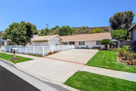 Photo of 3976 Verde Vista Drive, Thousand Oaks, CA 91360 (MLS # SR26157798)