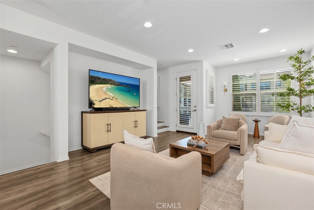 160 Capricorn, Irvine CA 92618 - Photo 11