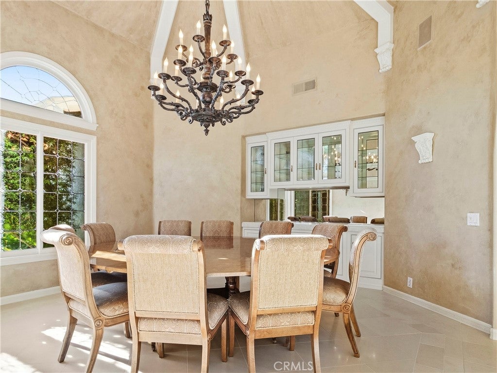 32042 Isle Vista