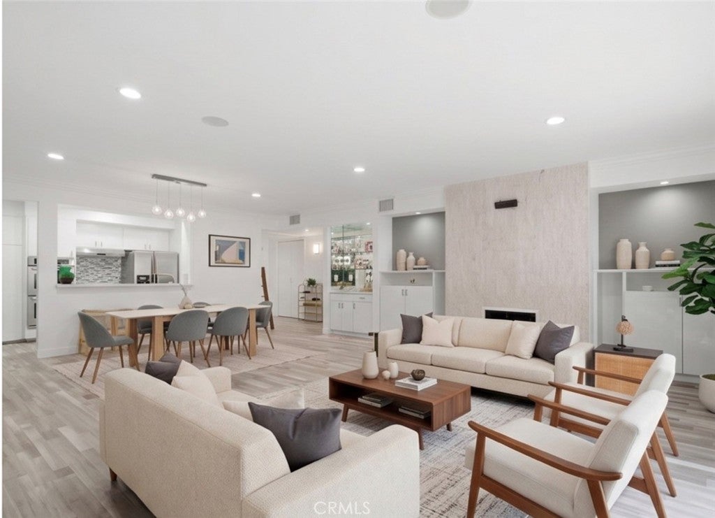 1277 S S Beverly Glen Blvd #107