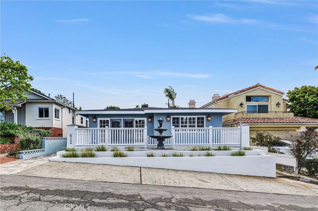 Photo of 612 33rd, Manhattan Beach, CA 90266 (MLS # PW26038598)