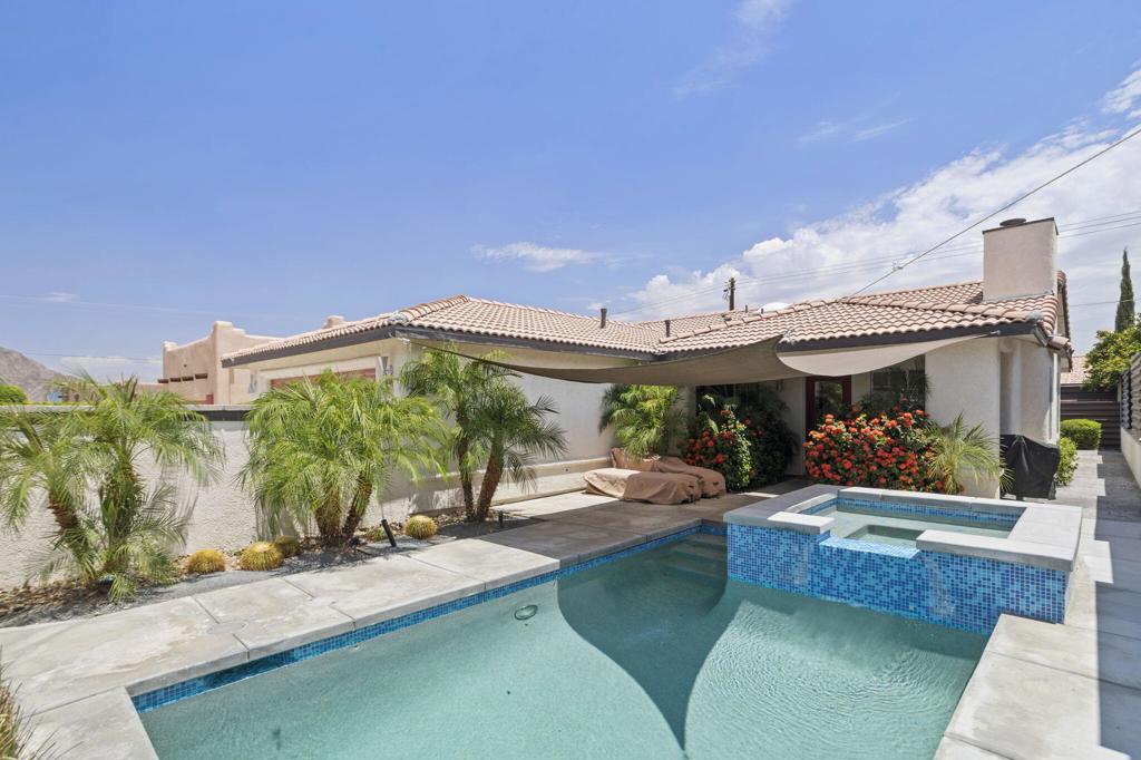52280 Avenida Ramirez