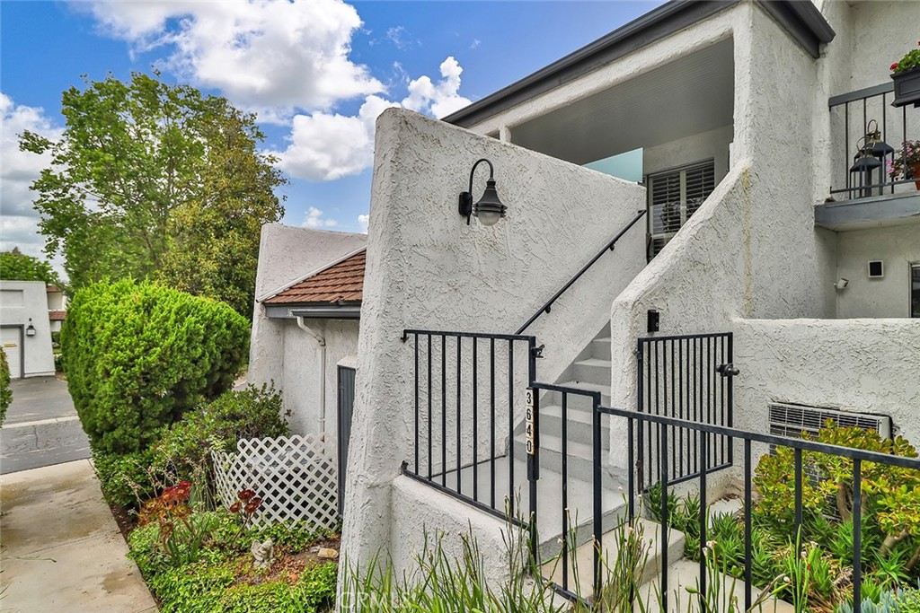 Nestled in the serene Summer Shores community, 3640 Summershore Lane offers a delightful 2-bedroom, 2-bathroom condo with 1,096 sq ft of living space. Built in 1974, this home boasts crown molding, recessed lighting, skylights, and plantation shutters throughout. The spacious balcony provides a perfect spot for entertaining or enjoying the tranquil surroundings. The Summer Shores community features a picturesque stream, a large pool and spa, and is just a short walk to the scenic Westlake Lake, where residents can enjoy dining, shopping, and outdoor activities. With its prime location and charming amenities, this condo offers a peaceful lakeside lifestyle in the heart of Westlake Village.