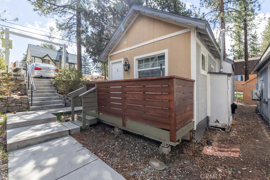 528 Cottage Lane