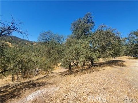 Tiny photo for 5129 Northfork, Paso Robles, CA 93446 (MLS # SC25236278)
