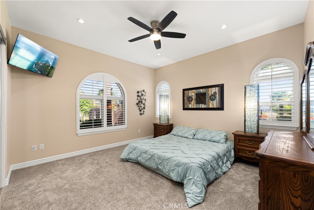 Corona, California, 92881, United States, 4 Bedrooms Bedrooms, ,5 BathroomsBathrooms,Residential,Active,2041818