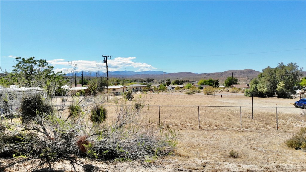 61956 Mountain View Circle