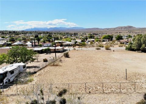 Photo of 61956 Mountain View Circle, Joshua Tree, CA 92252 (MLS # IV24092946)
