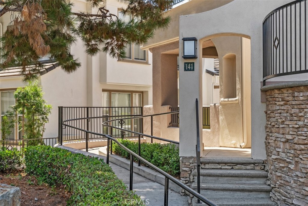 141 La Mirage Circle