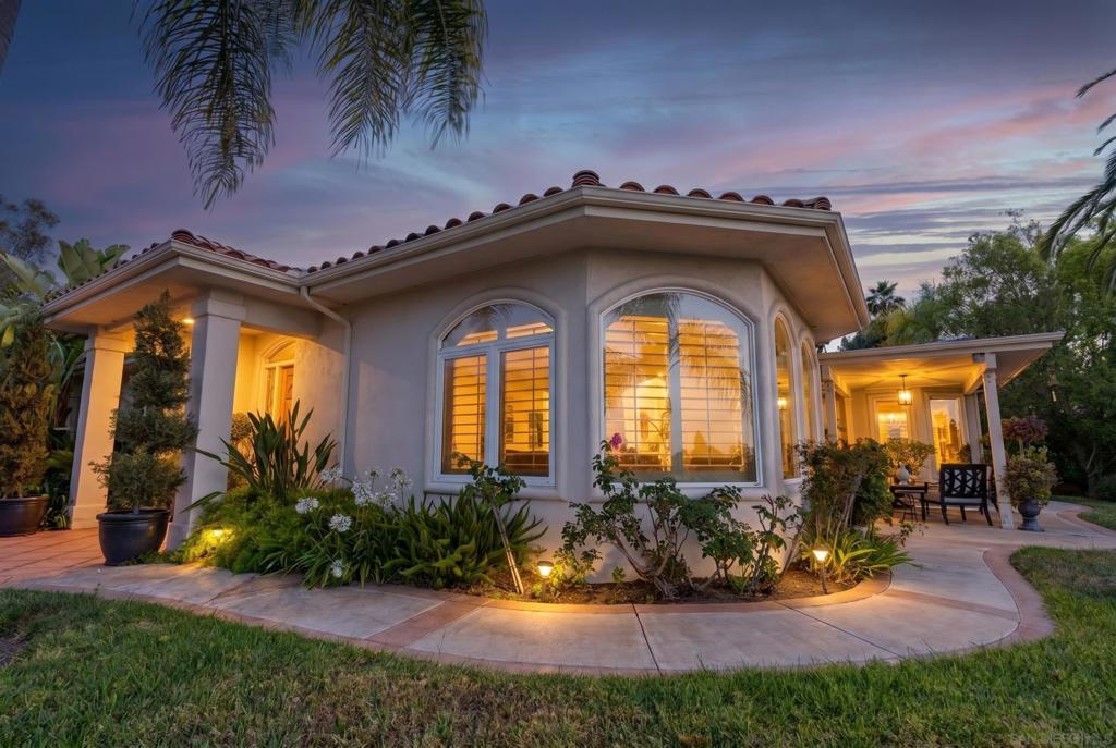 3537 Rosa Way