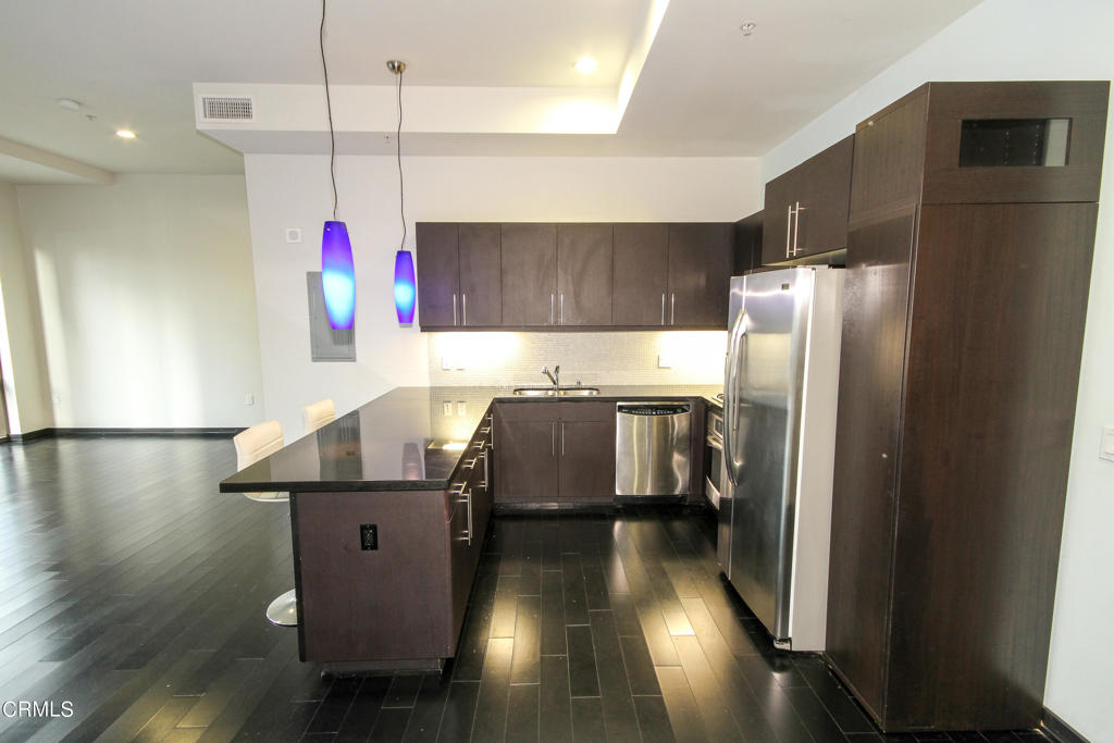 655 S Hope Street 1507