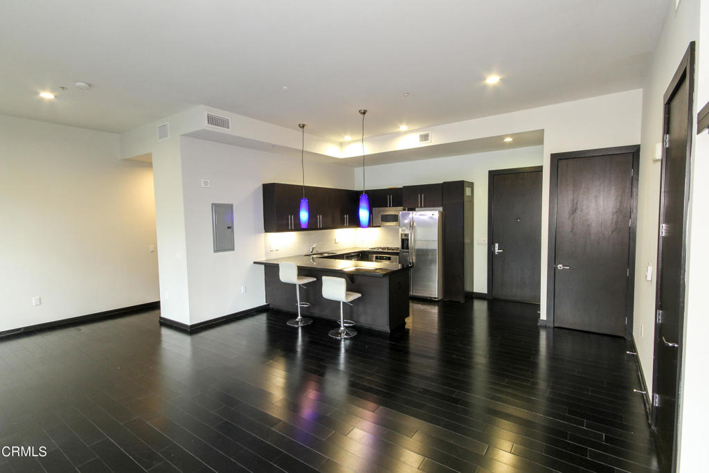 655 S Hope Street 1507