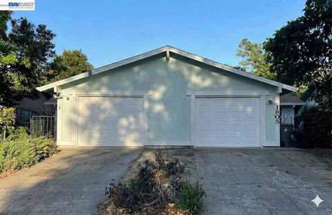 Photo of 1805 Monarch Ln LN, Davis, CA 95618 (MLS # 41133477)