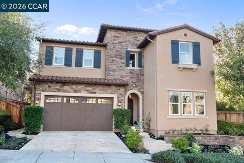 Photo of 415 Vendeen Ct Ct, Danville, CA 94506 (MLS # 41125623)