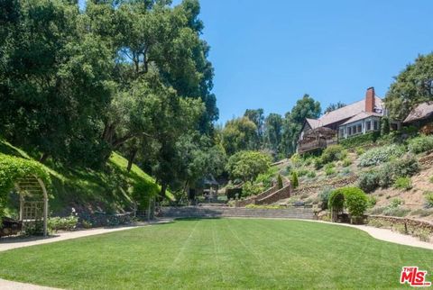 Tiny photo for 1957 MANDEVILLE CANYON Road, Los Angeles, CA 90049 (MLS # 25615483)
