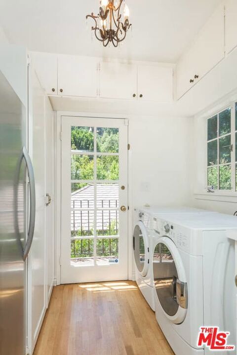 Tiny photo for 1957 MANDEVILLE CANYON Road, Los Angeles, CA 90049 (MLS # 25615483)