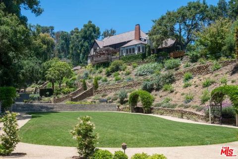 Tiny photo for 1957 MANDEVILLE CANYON Road, Los Angeles, CA 90049 (MLS # 25615483)