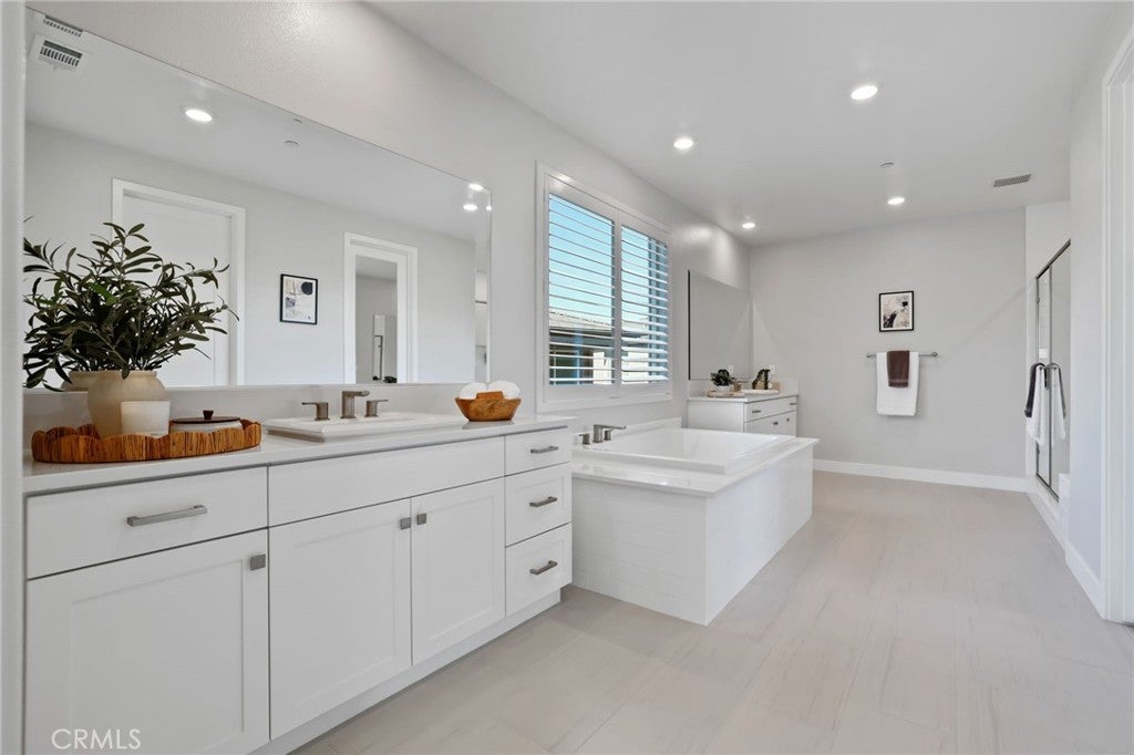 624 Pelion, Lake Forest CA 92630 - Photo 24