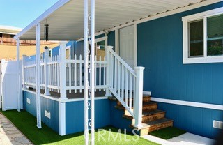 900 Howard Avenue 29