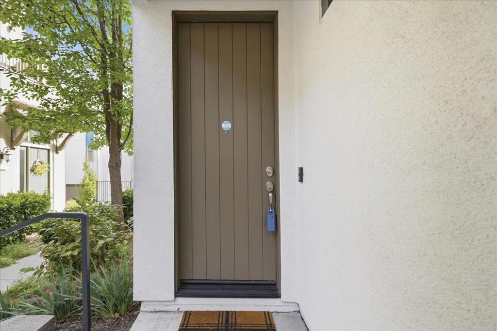 192 William Manly Street 6