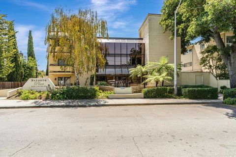 Photo of 324 Catalpa Street #111, San Mateo, CA 94401 (MLS # ML82041647)