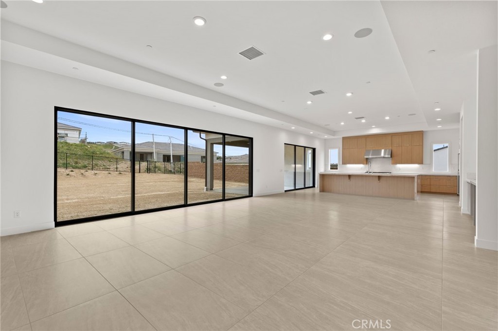 11864 Red Hawk Lane