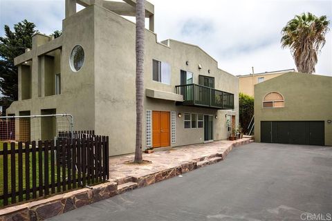 Photo of 251 E Glaucus Street, Encinitas, CA 92024 (MLS # NDP2602013)