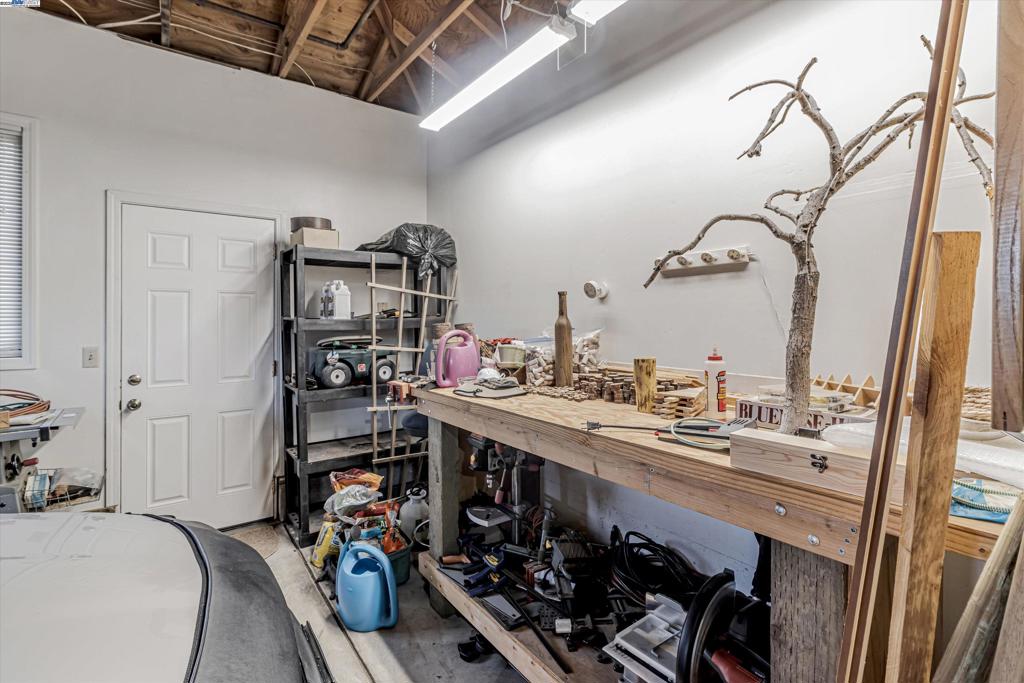 BROOKMEADOW PARK - Residential