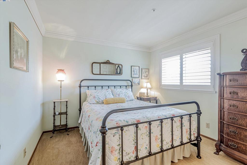 BROOKMEADOW PARK - Residential