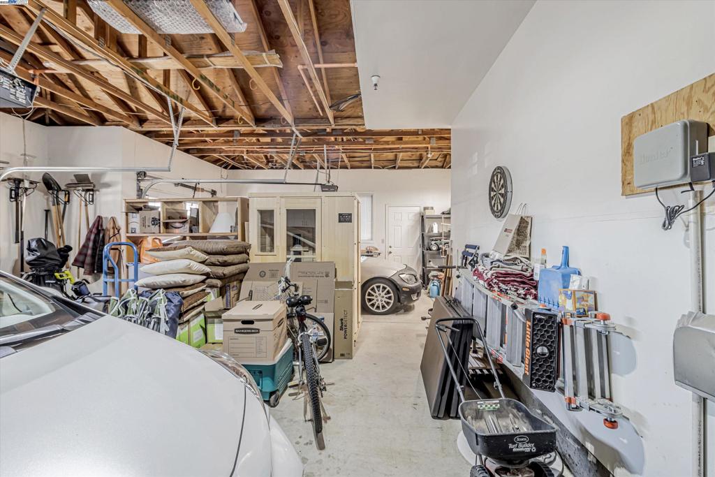 BROOKMEADOW PARK - Residential