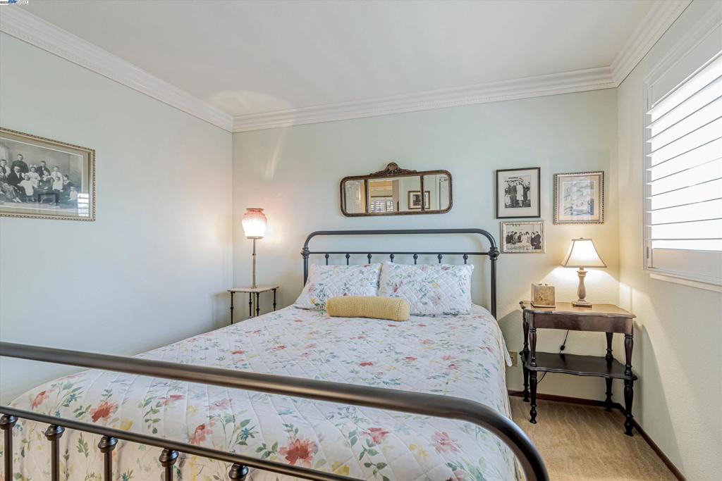 BROOKMEADOW PARK - Residential