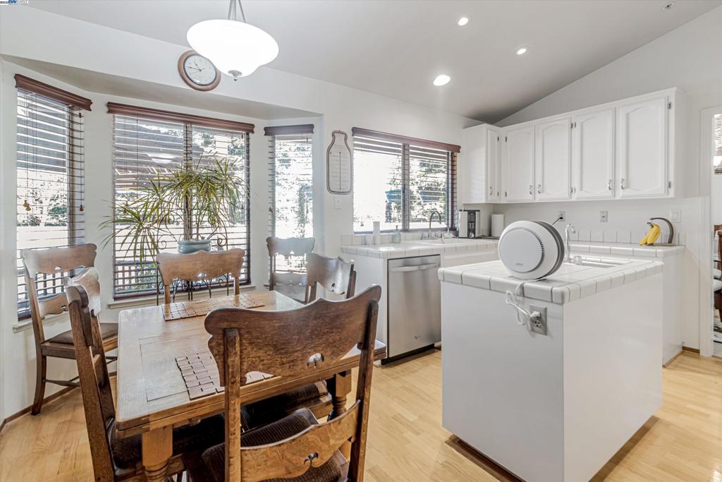 BROOKMEADOW PARK - Residential