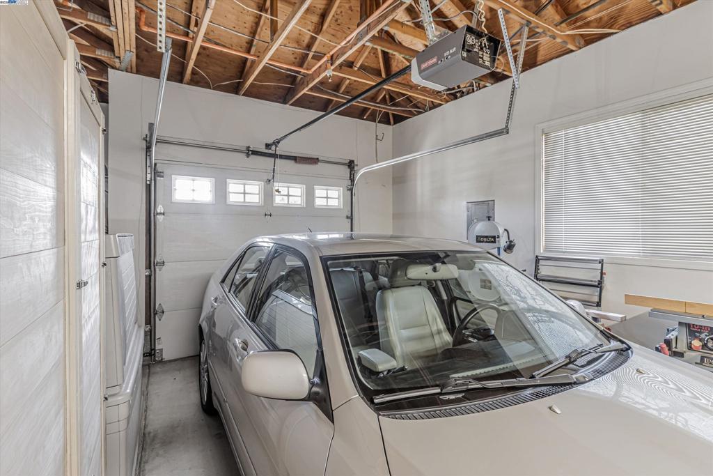 BROOKMEADOW PARK - Residential