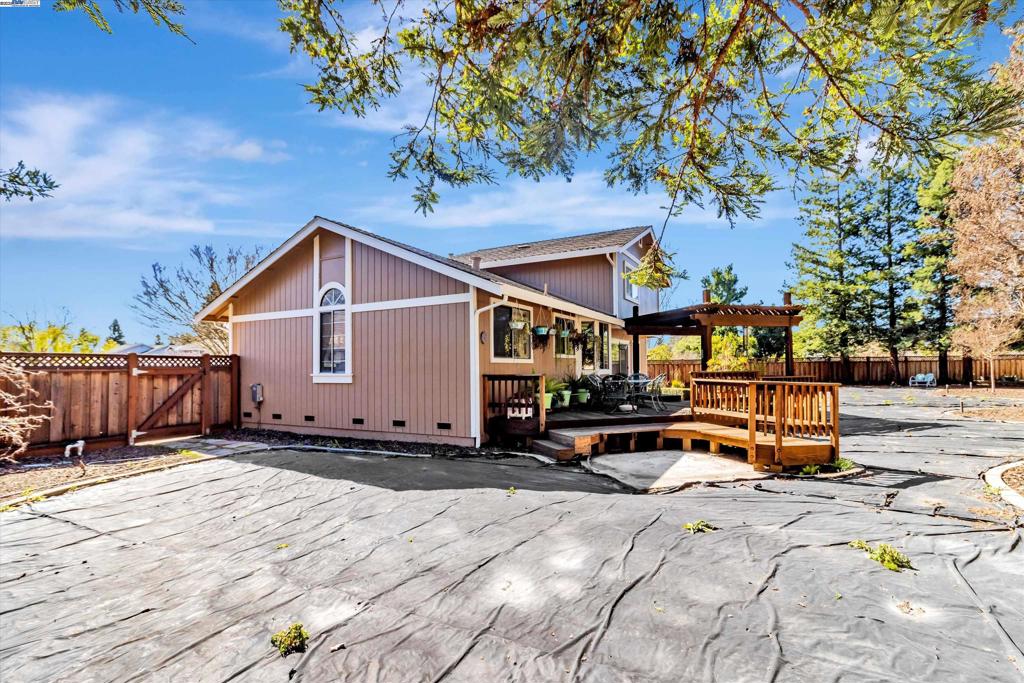 BROOKMEADOW PARK - Residential