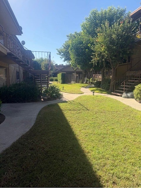 315 S Almansor Street 7